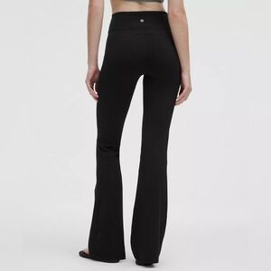 Lululemon Groove Super High-Rise Flared Pant Nulu Black Size 10